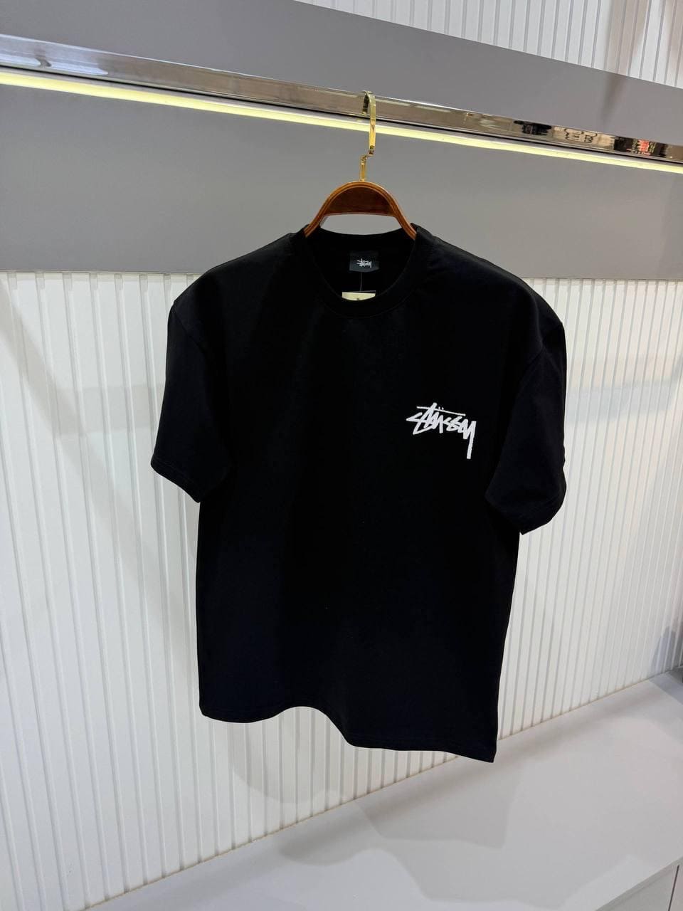Camiseta Negra Stussy