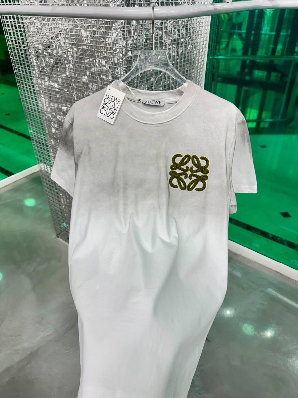Camiseta Gris Loewe
