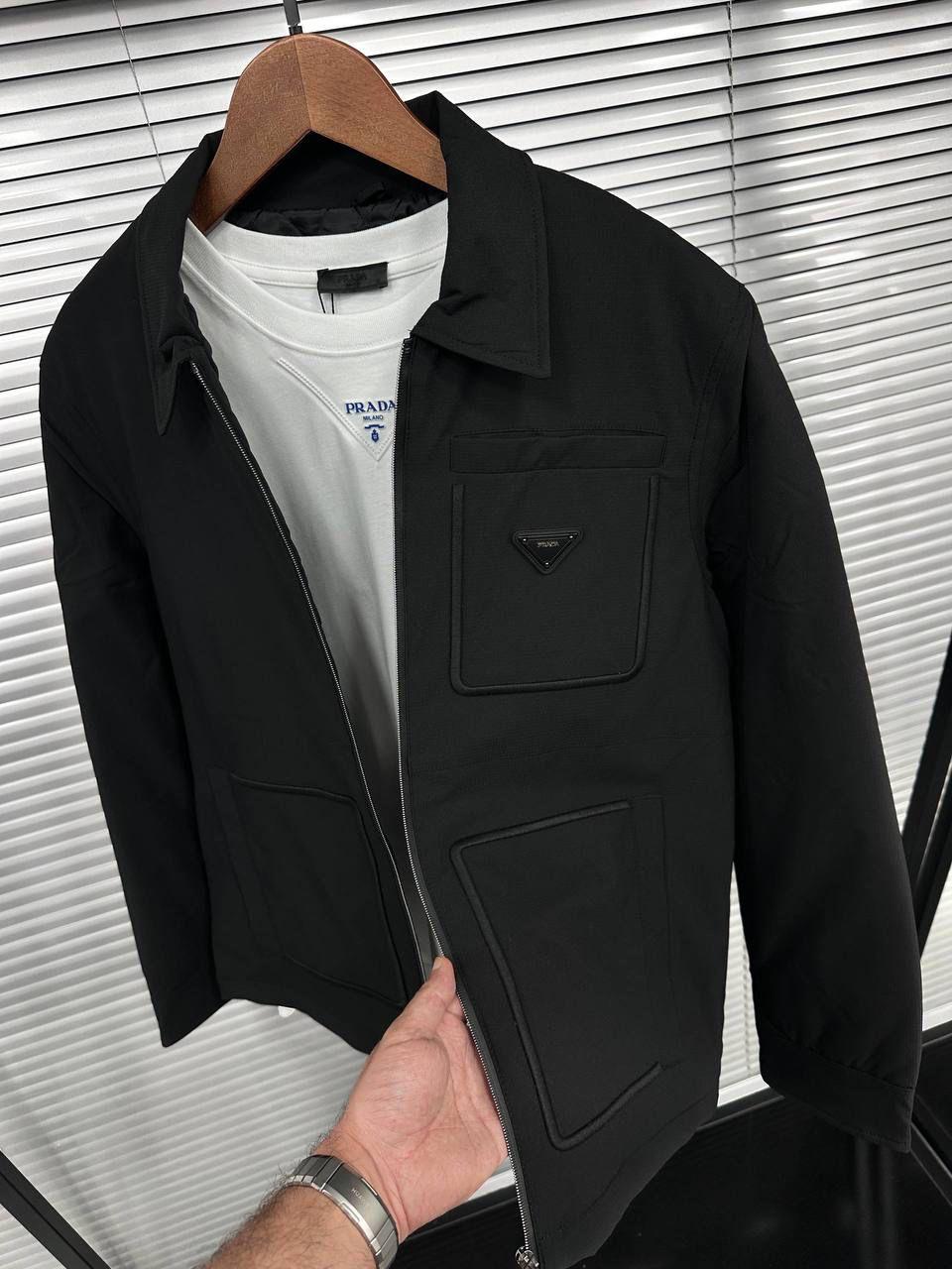 Chaqueta Negra Prada