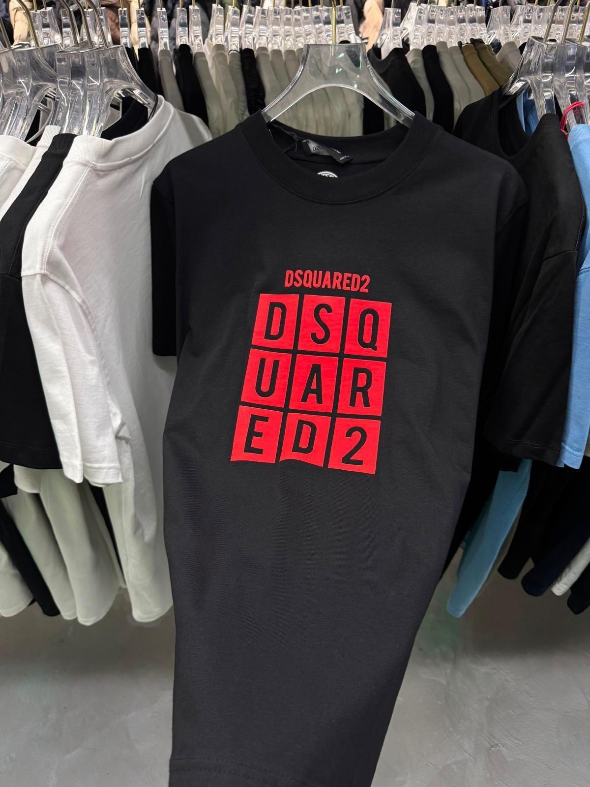 Camiseta Negra Dsquared2